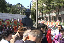 uvs060708 004